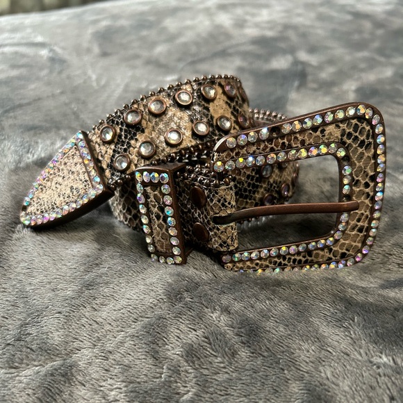 Accessories - Ladies Rhinestone Embellished Belt